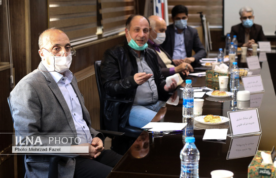 بررسی مشکلات فعالان صنف کشباف 