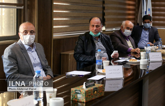 بررسی مشکلات فعالان صنف کشباف 
