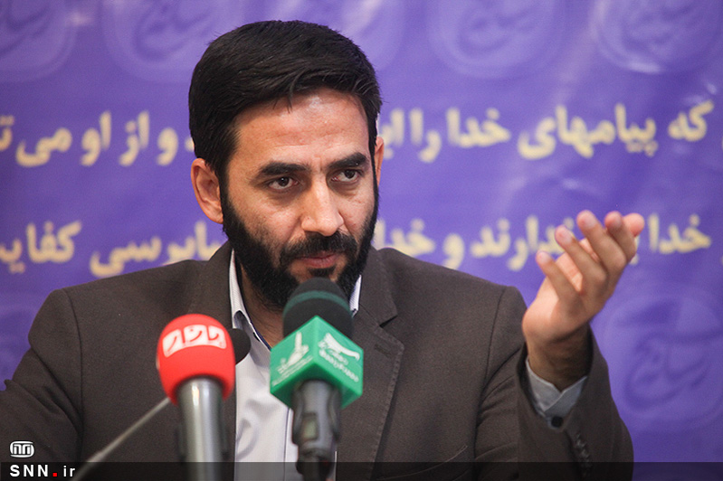 برخی از مسئولان و کانون‌های ثروت و قدرت اجازه نمی‌دهند قاچاق در کشور مهار شود / دولت کالای قاچاق را پس از ضبط نرخ‌گذاری و در بازار توزیع می‌نماید