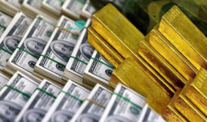 با تثبیت ارزش دلار قیمت طلا کاهش یافت