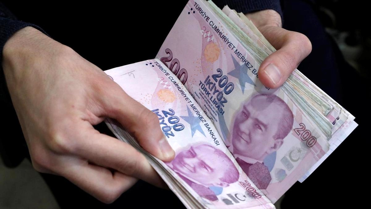قیمت لیر امروز ۱۸ مرداد ۱۴۰۱/ تورم ۸۰ درصدی ترکیه