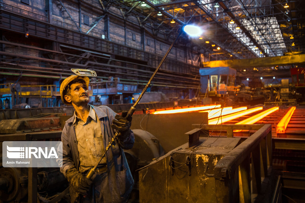 افزایش 68.8 درصدی تولید فولاد خام در 7 سال اخیر