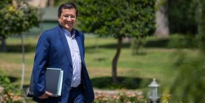 حذف ارز ۴۲۰۰ تومانی بیشتر تورم‌زاست یا تداوم آن؟/ نگرانی همتی درباره مصوبه تلفیق منطقی نیست